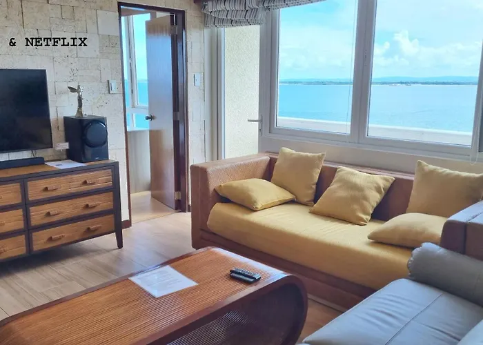 Apartment La Mirada Residences