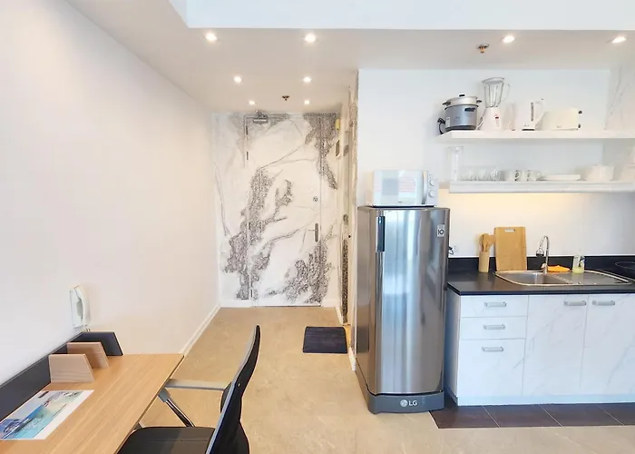 La Mirada Residences Apartment