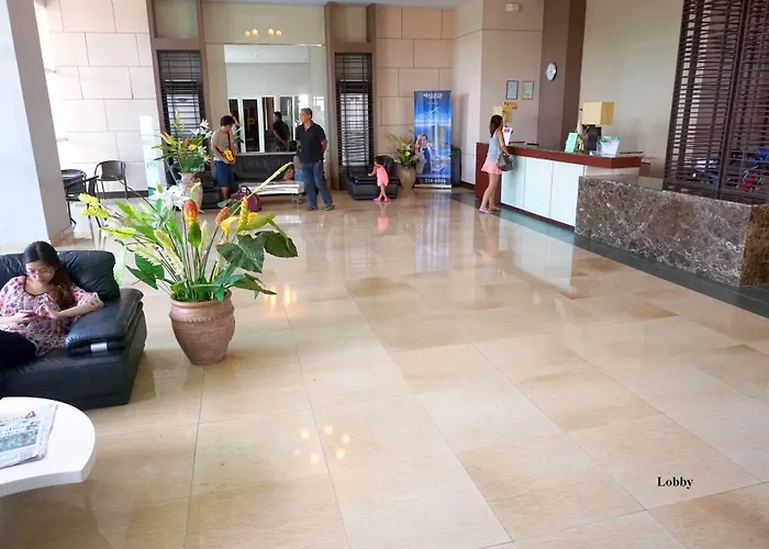 La Mirada Residences