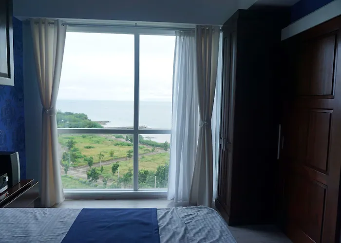 Apartment La Mirada Residences