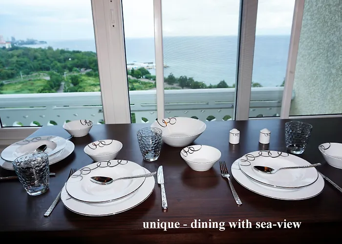 La Mirada Residences Apartment